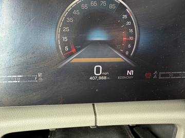 2023 FREIGHTLINER CASCADIA · Thumb 12