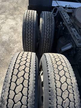 2024 VOLVO VNL860 · Thumb 10