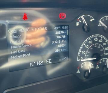 2024 VOLVO VNL860 · Thumb 13