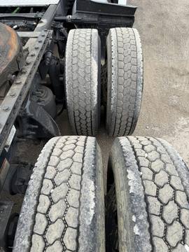 2023 FREIGHTLINER CASCADIA · Thumb 6