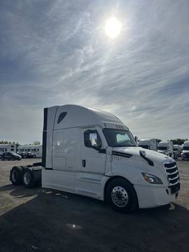2023 FREIGHTLINER CASCADIA · Thumb 10