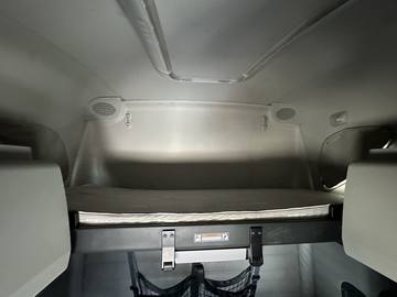 2023 FREIGHTLINER CASCADIA · Thumb 17