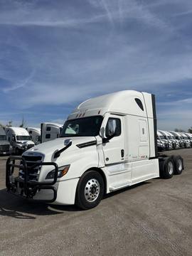 2024 FREIGHTLINER CASCADIA 126 · Thumb 2